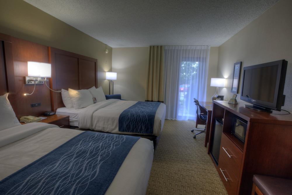 Comfort Inn & Suites Rochelle - Dekalb Екстер'єр фото