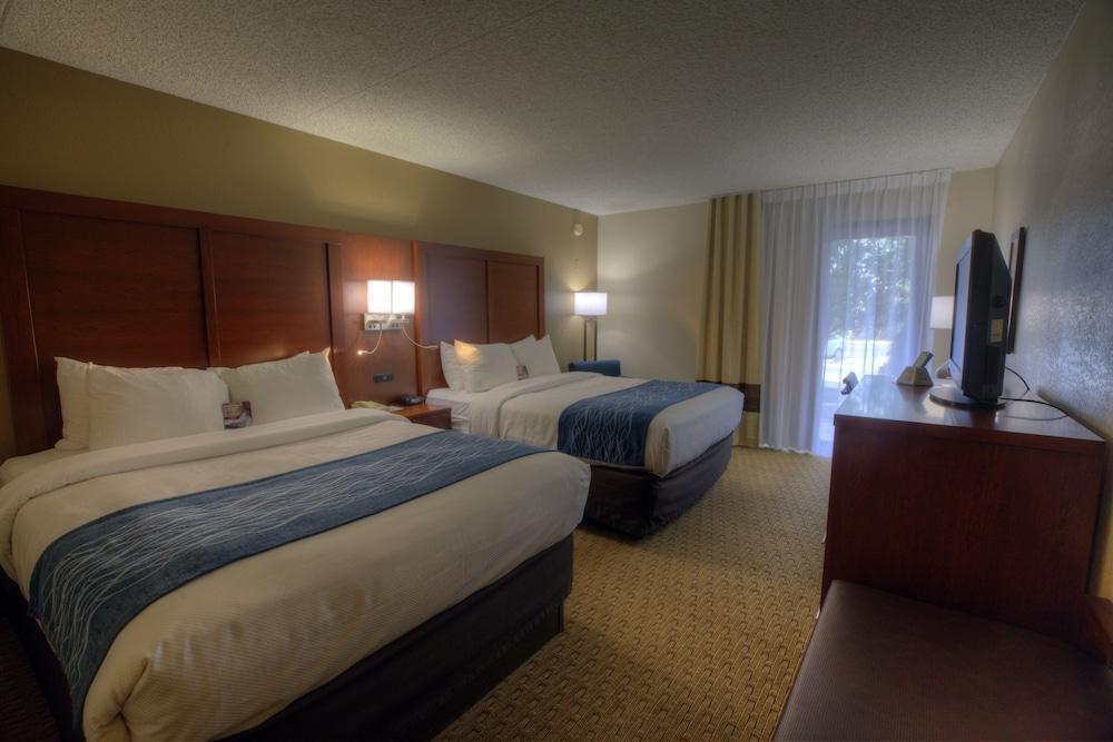 Comfort Inn & Suites Rochelle - Dekalb Екстер'єр фото