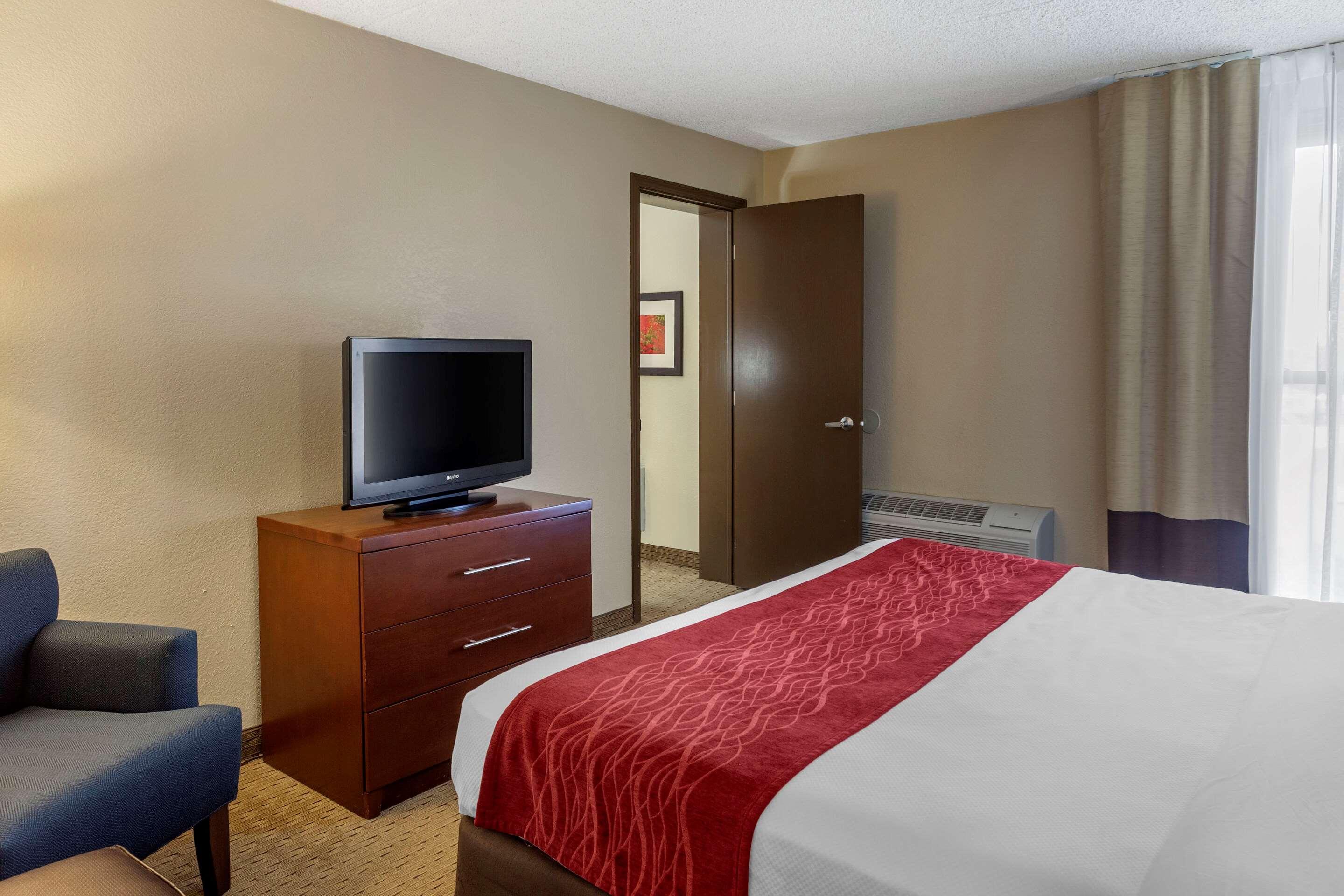 Comfort Inn & Suites Rochelle - Dekalb Екстер'єр фото