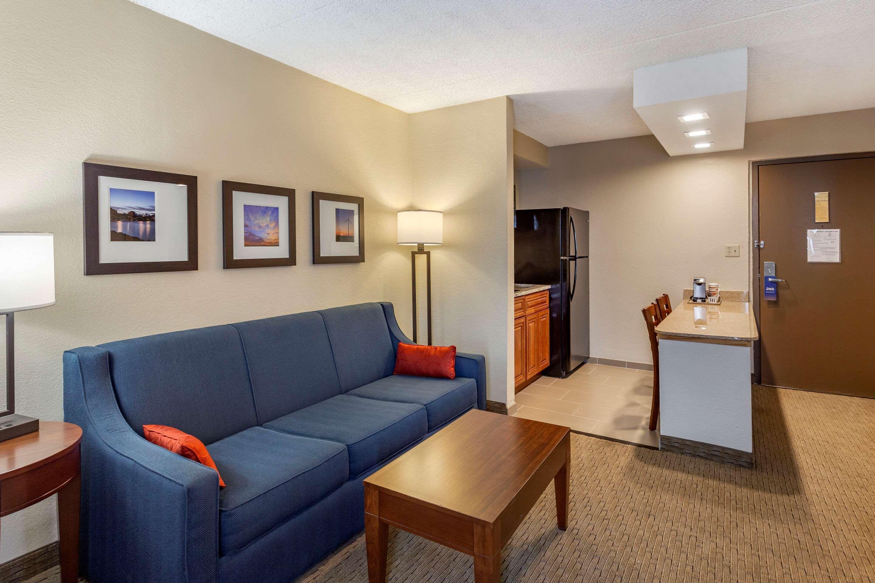 Comfort Inn & Suites Rochelle - Dekalb Екстер'єр фото
