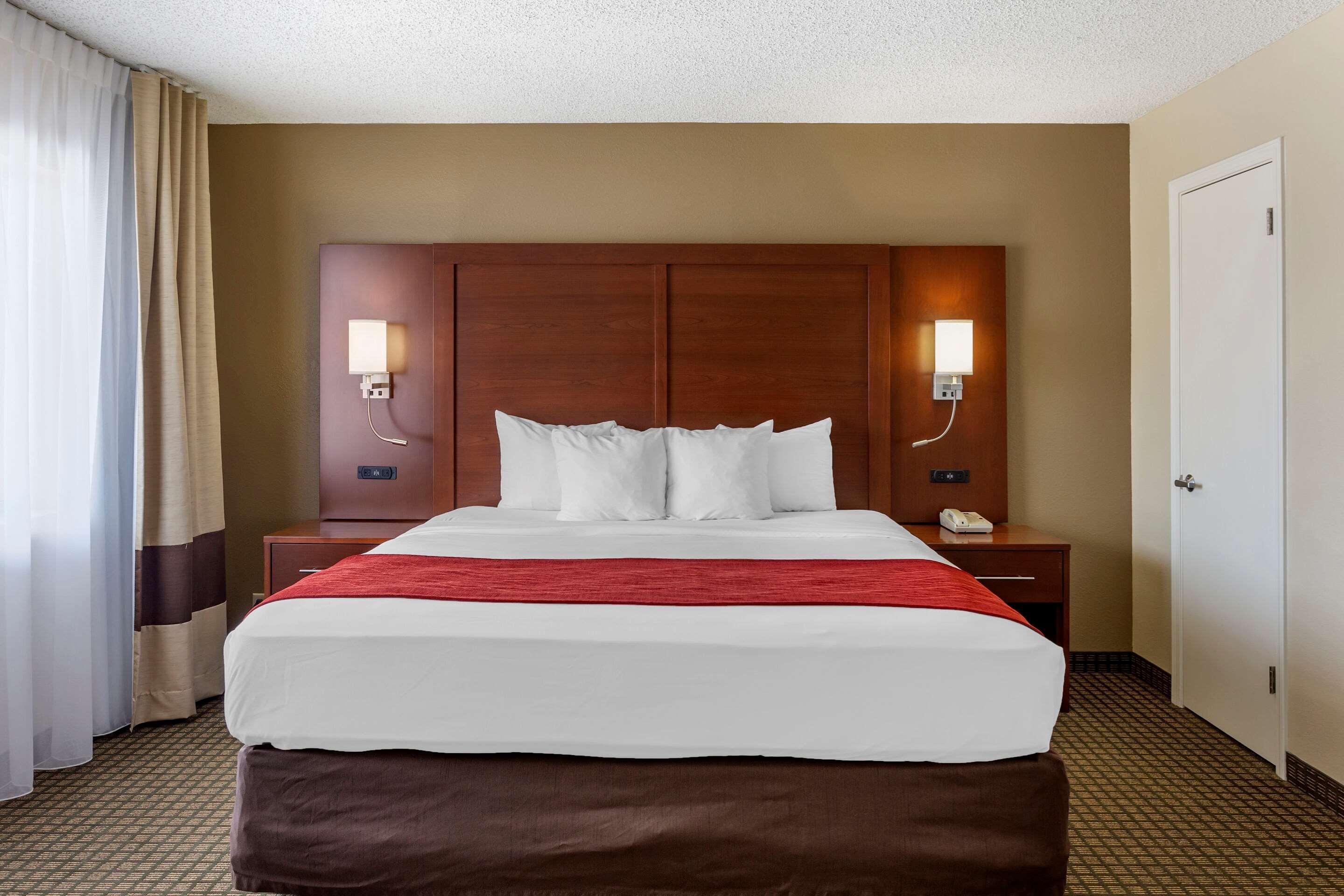 Comfort Inn & Suites Rochelle - Dekalb Екстер'єр фото