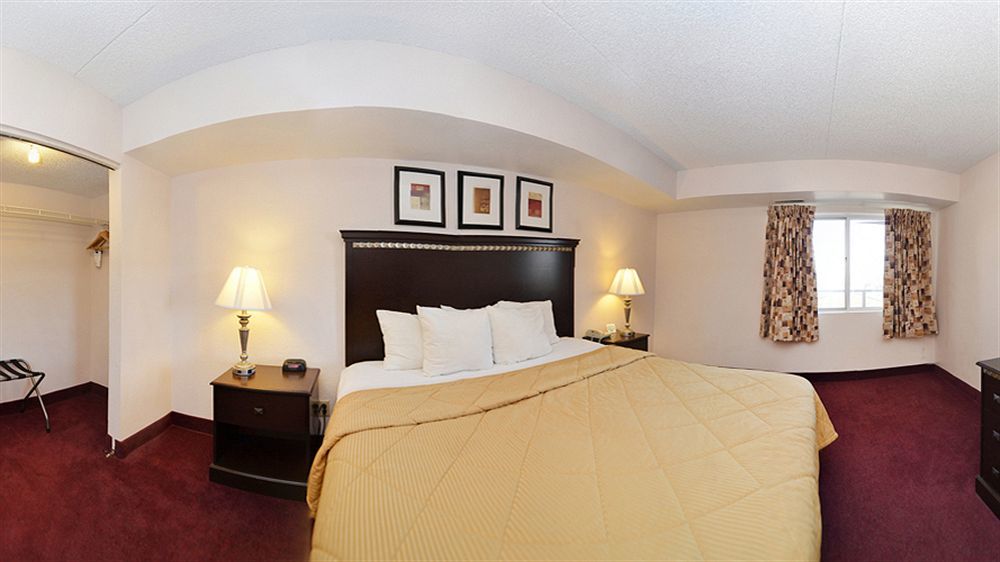 Comfort Inn & Suites Rochelle - Dekalb Екстер'єр фото