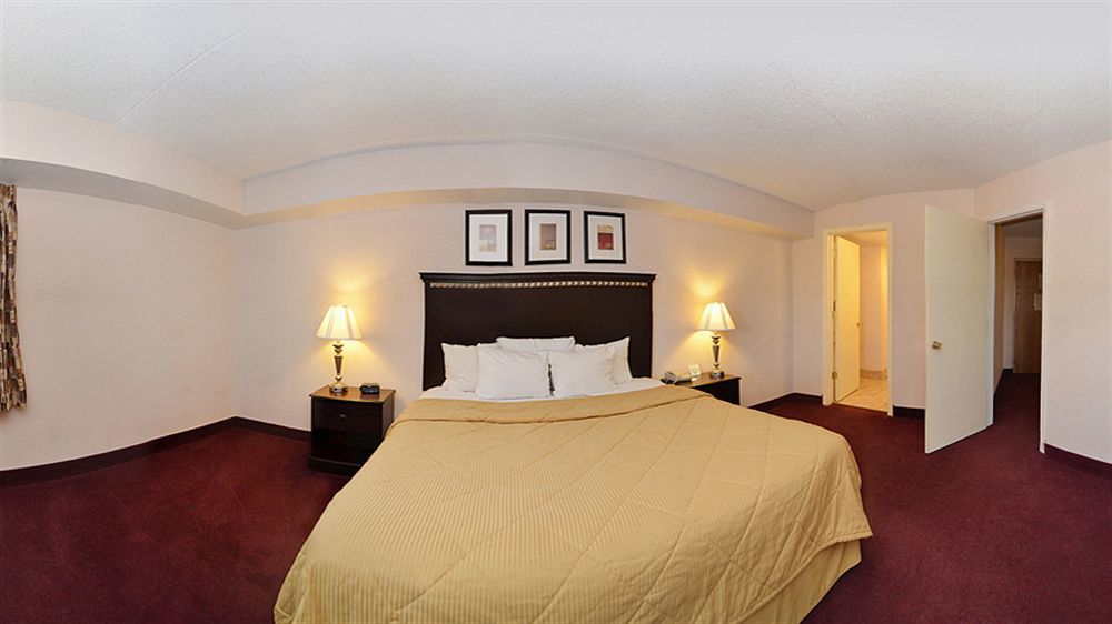 Comfort Inn & Suites Rochelle - Dekalb Екстер'єр фото