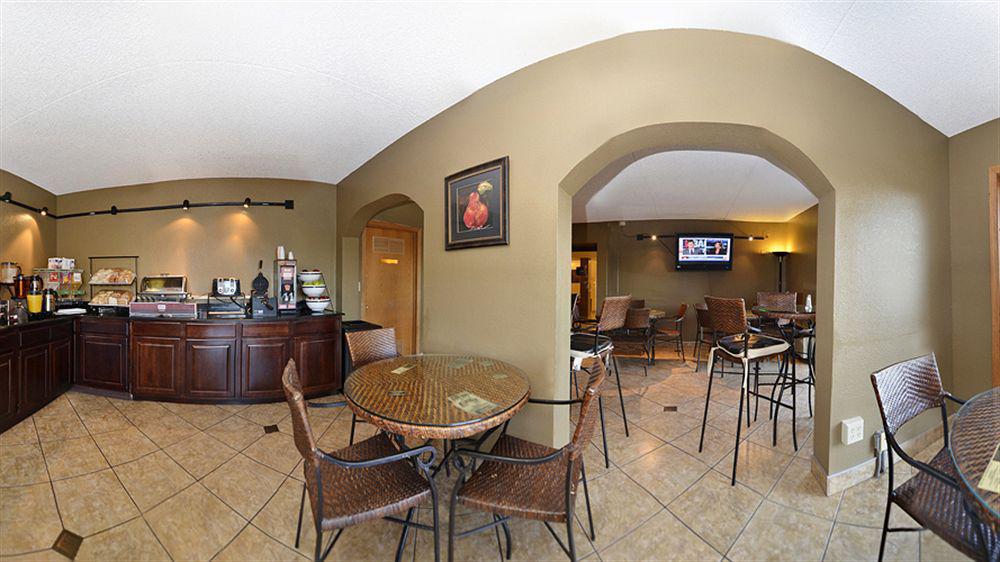Comfort Inn & Suites Rochelle - Dekalb Екстер'єр фото